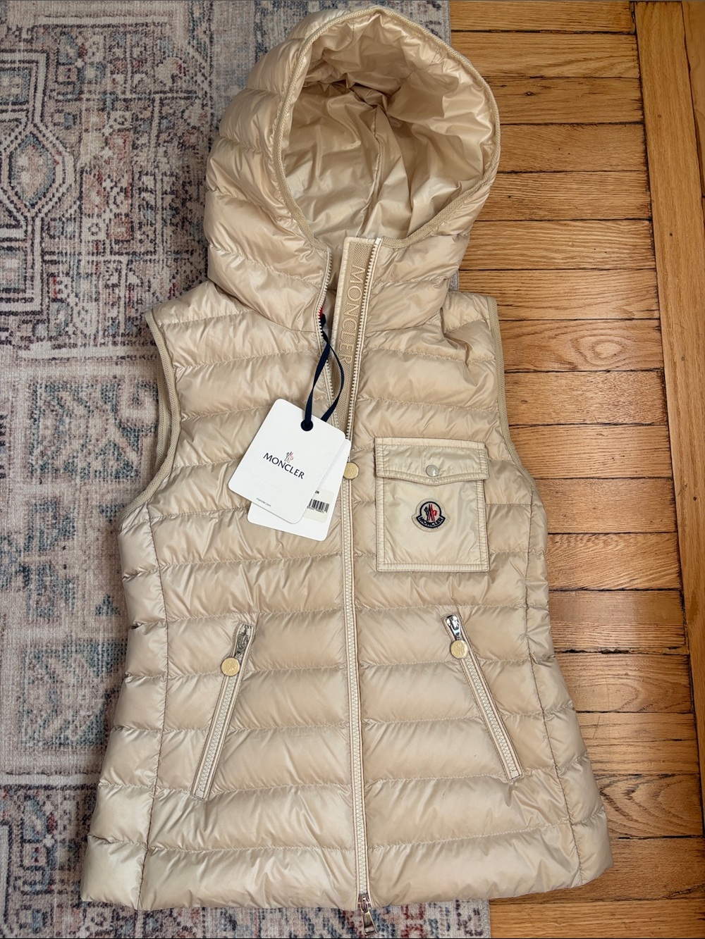 Like New (with tags) Moncler Women's Size 1 Beige Quilted Hooded Down Vest